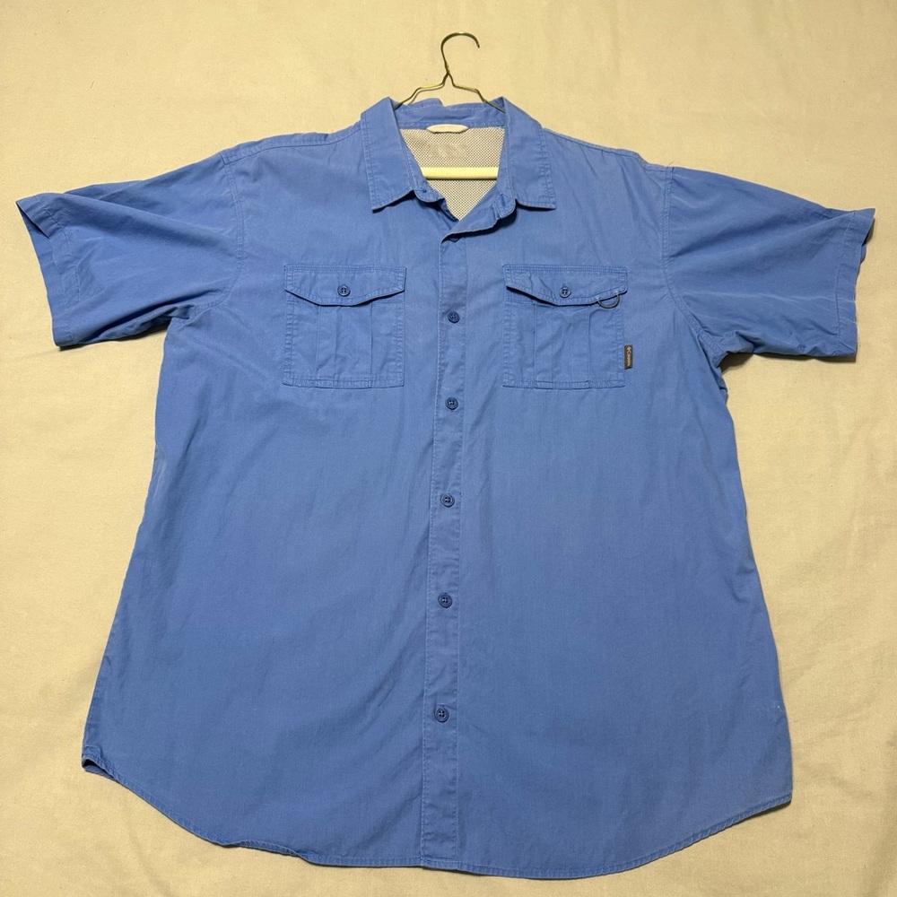 Columbia Men's Casual Blue Button Down Shirt